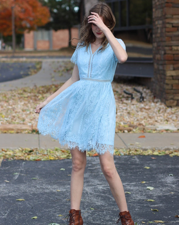 MEROKEETY Short Sleeve V Neck Floral Lace Mini Dress